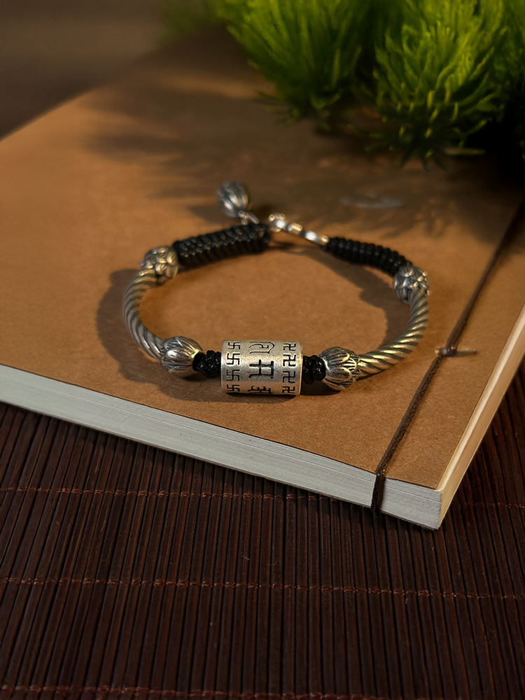 999 Fine Silver Lotus Sutra Mantra Buddhist Bangle Bracelet | Handcrafted Heart Sutra Cuff