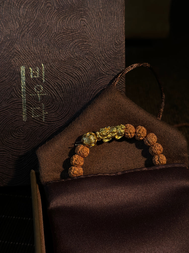 Bodhi Seed Pixiu Bracelet · Gold Plated Charm · Buddhist Prayer Bead Mala · Handcrafted Protection Bracelet