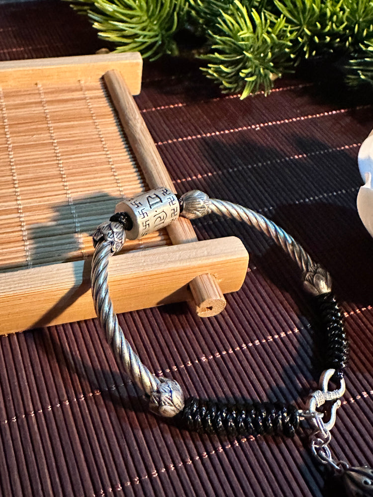 999 Fine Silver Lotus Sutra Mantra Buddhist Bangle Bracelet | Handcrafted Heart Sutra Cuff