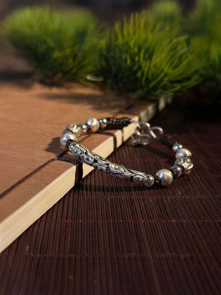 999 Fine Silver Cloud Buddhist Bracelet | Handcrafted Auspicious Cloud Bead Bracelet
